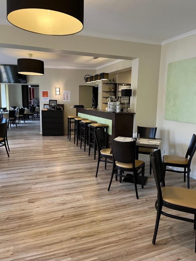 Hotel Und Restaurant Kranichsberg Woltersdorf  エクステリア 写真