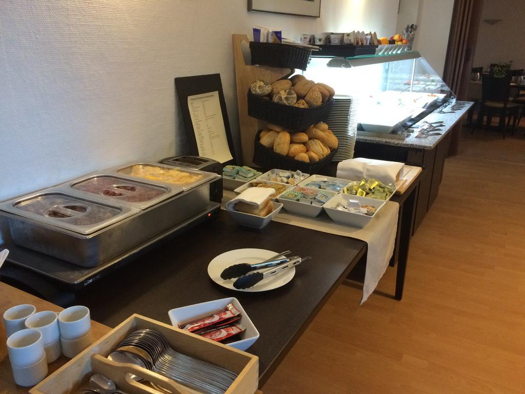 Hotel Und Restaurant Kranichsberg Woltersdorf  エクステリア 写真