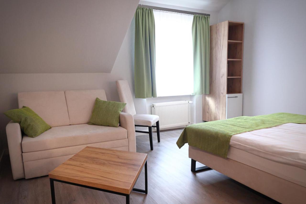 Hotel Und Restaurant Kranichsberg Woltersdorf  エクステリア 写真