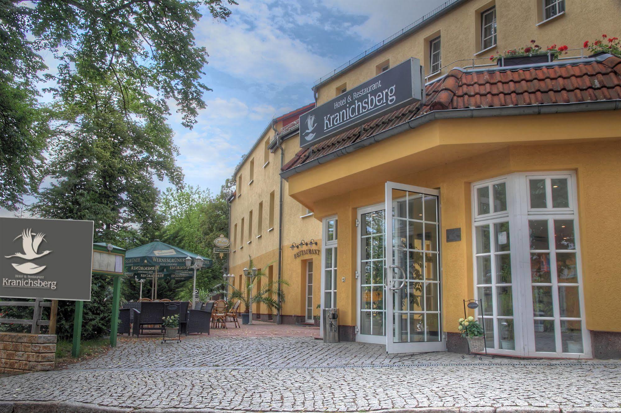 Hotel Und Restaurant Kranichsberg Woltersdorf  エクステリア 写真