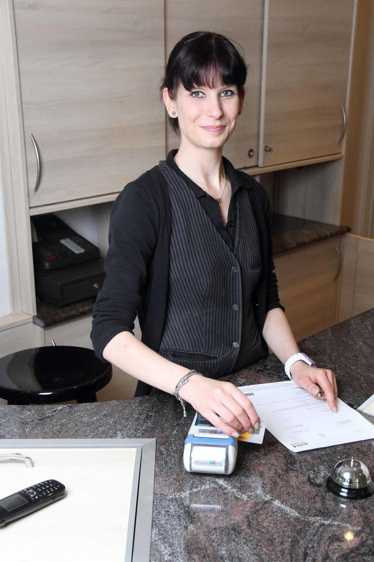 Hotel Und Restaurant Kranichsberg Woltersdorf  エクステリア 写真